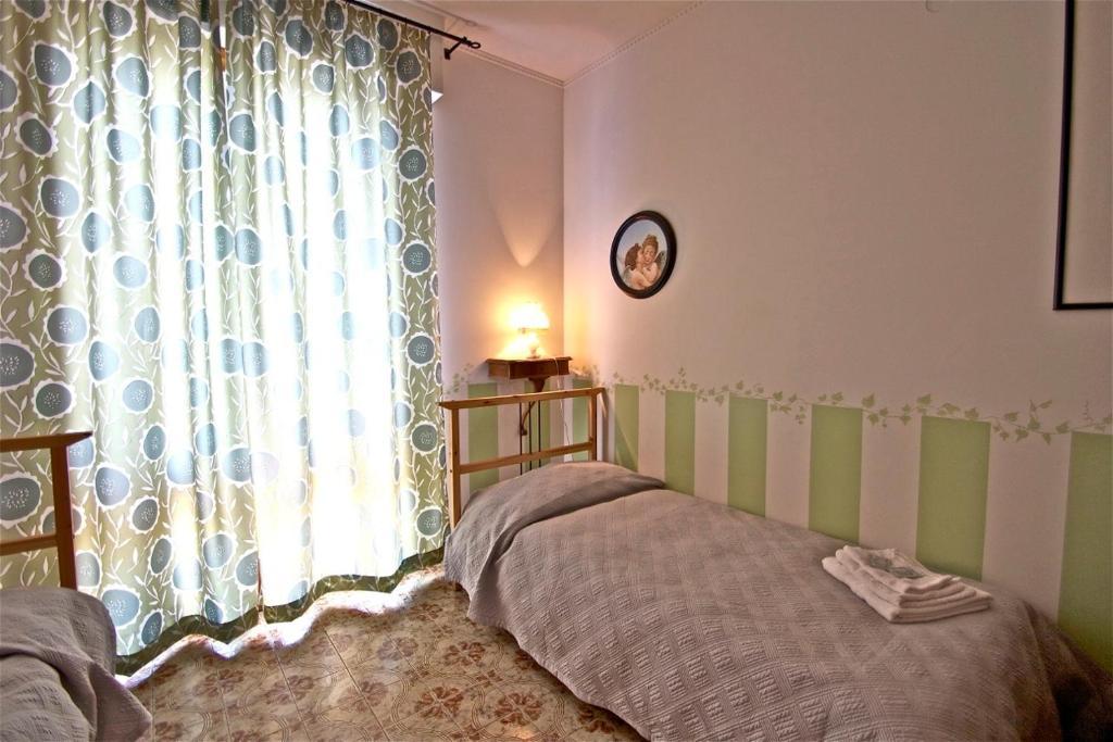 Affittacamere La Casa Di Elide アレッツォ 部屋 写真